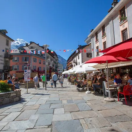 Cristal De Roche - Happy * Chamonix